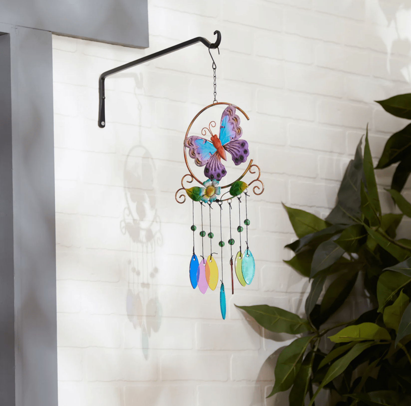 Glass Leaves Wind Chimes - Butterfly Iron Ornament - Saunni Bee - Garden Art