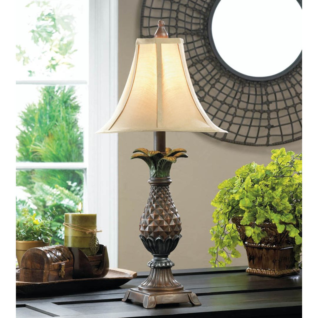 Tuscan Style Pineapple Table Lamp - Saunni Bee - Table Lamp