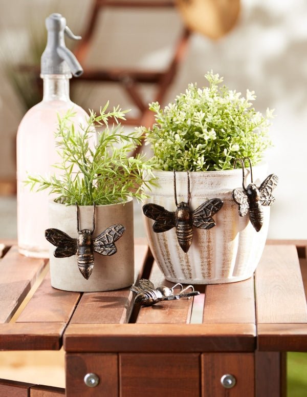 Bee Cast Iron Planter Pot Hangers - Saunni Bee - Planter